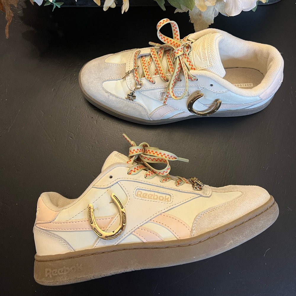 Reebok‎ Club C Cream Pink Customized Charm & Laces Sneakers Sz 8 Ortholite